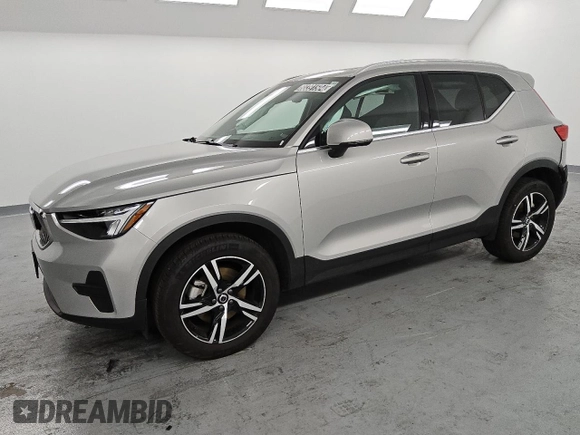 2024 Volvo XC40 Core Bright Theme with VIN YV4L12UK0R2343309, listed as a Copart auction lot 80391504 with 11,603 mi miles and Clean title. Bid and sale history available at DreamBid. Image 1.