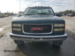 1997 GMC Sierra 1500 with VIN 1GTGC24JXVE524979, listed as a Copart auction lot 79087634 with 170,567 mi miles and Salvage Title. Bid and sale history available at DreamBid. Image 5.