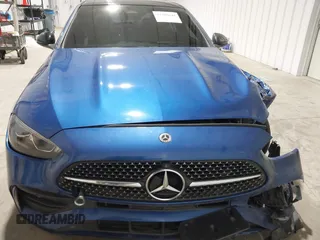2022 Mercedes-Benz C 300 with VIN W1KAF4HB5NR067802, listed as a IAAI auction lot 41409645 with 44,100 mi miles and . Bid and sale history available at DreamBid. Image 12.