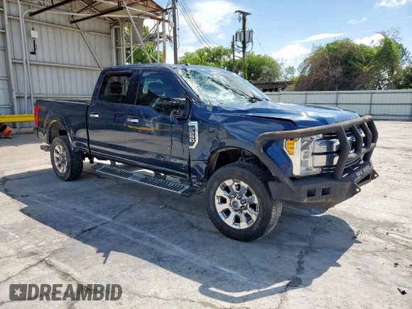 2017 Ford F-250 Lariat with VIN 1FT7W2BT1HEE01023, listed as a Copart auction lot 60861445 with 252,277 mi miles and Salvage title. Bid and sale history available at DreamBid. Image 4.