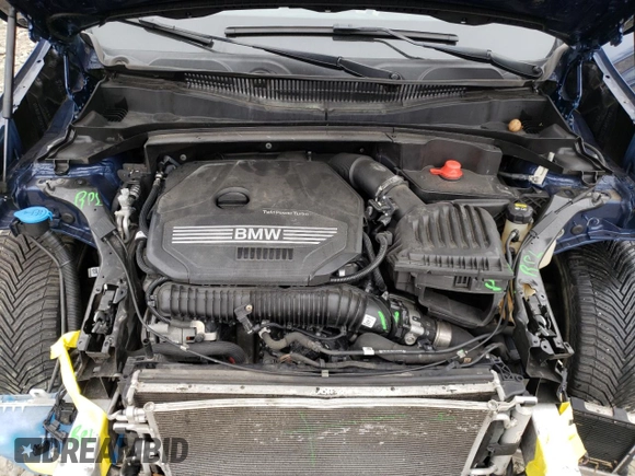 2021 BMW X1 xDrive28i z VIN WBXJG9C06M5T81056, wystawiony jako Copart lot #48388235 z przebiegiem 64 863 mil mil oraz Szkoda całkowita • Salvage title. Historia ofert i sprzedaży dostępna na DreamBid. Obrazek 12.