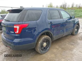 2017 Ford Police Interceptor Utility с VIN 1FM5K8ATOHGD67308, выставлен на аукционе IAAI как лот 42223876 с пробегом 131 878 миль миль и . История ставок и продаж доступна на DreamBid. Изображение 4.