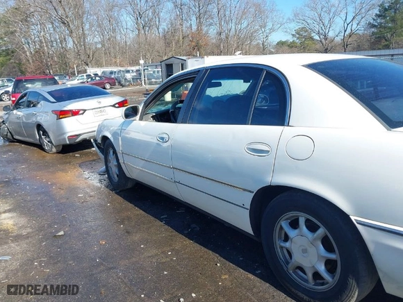 2001 Buick Park Avenue with VIN 1G4CW54K614177887, listed as a IAAI auction lot 41297718 with 1 mi miles. Bid and sale history available at carsss.com. Image 14.