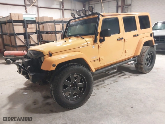 2012 Jeep Wrangler Unlimited Sahara with VIN 1C4HJWEG0CL173304, listed as a IAAI auction lot 41853457 with 278,324 mi miles. Bid and sale history available at carsss.com. Image 17.