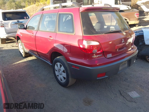 2006 Mitsubishi Outlander LS with VIN JA4LX31FX6U025786, listed as a IAAI auction lot 41668558 with 160,649 mi miles. Bid and sale history available at carsss.com. Image 3.