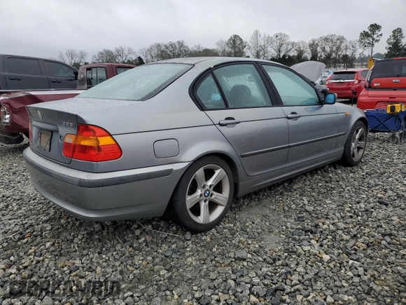 2004 BMW 3 Series 325i with VIN WBAEV33474KL63524, listed as a Copart auction lot 43437215 with 164,415 mi miles and Salvage Title. Bid and sale history available at carsss.com. Image 3.