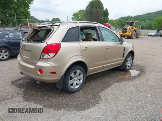 2008 Saturn VUE XR z VIN 3GSCL53718S513938, wystawiony jako IAAI lot #42279250 z przebiegiem 131 861 mil mil oraz . Historia ofert i sprzedaży dostępna na DreamBid. Obrazek 4.