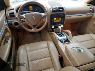 2009 Porsche Cayenne z VIN WP1AA29P09LA02631, wystawiony jako Copart lot #55567245 z przebiegiem 187 609 mil mil oraz Szkody całkowita. Historia ofert i sprzedaży dostępna na DreamBid. Obrazek 8.