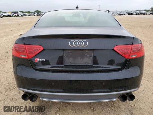 2015 Audi S5 Premium Plus z VIN WAUCGAFR3FA025415, wystawiony jako Copart lot #55619305 z przebiegiem 108 110 mil mil oraz Czysty tytuł • Clean title. Historia ofert i sprzedaży dostępna na DreamBid. Obrazek 6.