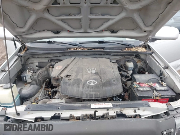 2006 Toyota Tacoma with VIN 5TEUU42N26Z153137, listed as a IAAI auction lot 41802170 with 206,156 mi miles. Bid and sale history available at carsss.com. Image 10.