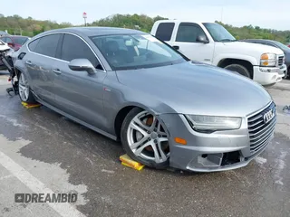 2017 Audi A7 Premium Plus z VIN WAUW2AFC9HN038138, wystawiony jako IAAI lot #42094736 z przebiegiem 67 133 mil mil oraz . Historia ofert i sprzedaży dostępna na DreamBid. Obrazek 1.