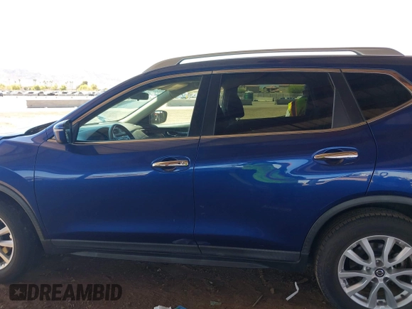 2018 Nissan Rogue S with VIN KNMAT2MT6JP508820, listed as a IAAI auction lot 41885151 with 58,113 mi miles and . Bid and sale history available at carsss.com. Image 14.