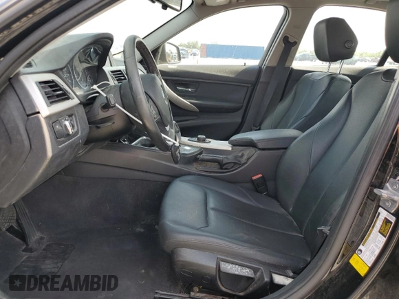 2014 BMW 3 Series 320i with VIN WBA3B1G50ENT00580, listed as a Copart auction lot 53697085 with 128,925 mi miles and Clean Title. Bid and sale history available at carsss.com. Image 7.