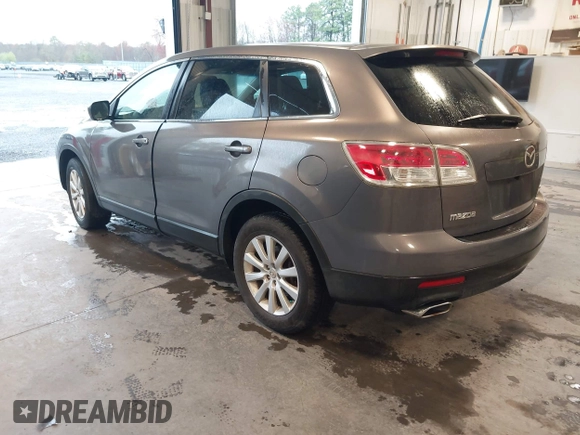 2008 Mazda CX-9 Sport with VIN JM3TB38V180138657, listed as a IAAI auction lot 41971008 with 137,338 mi miles. Bid and sale history available at carsss.com. Image 3.
