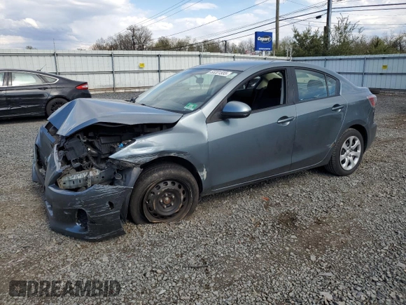 2013 Mazda 3 i SV with VIN JM1BL1TF8D1709748, listed as a Copart auction lot 53201555 with Not Provided miles and Salvage Title. Bid and sale history available at DreamBid. Image 1.