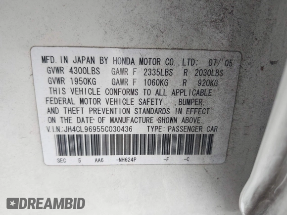 2005 Acura TSX with VIN JH4CL96955C030436, listed as a IAAI auction lot 42014917 with 204,474 mi miles. Bid and sale history available at carsss.com. Image 9.
