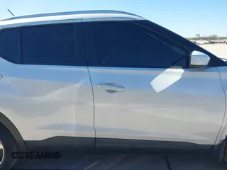 2019 Nissan Kicks S with VIN 3N1CP5CU3KL525065, listed as a IAAI auction lot 41232000 with 46,778 mi miles and . Bid and sale history available at carsss.com. Image 14.