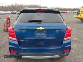 2019 Chevrolet Trax LT with VIN 3GNCJPSB8KL305731, listed as a IAAI auction lot 41953636 with 99,983 mi miles. Bid and sale history available at carsss.com. Image 16.