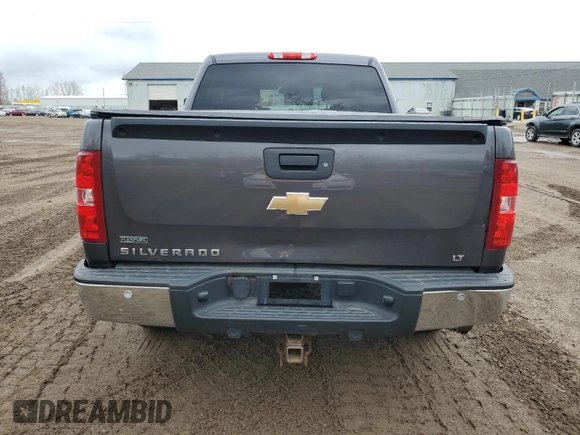 2011 Chevrolet Silverado 1500 LT with VIN 3GCPKSE33BG283936, listed as a Copart auction lot 55745525 with 282,464 mi miles and Clean Title. Bid and sale history available at DreamBid. Image 6.