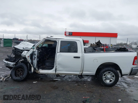 2019 Ram 2500 Tradesman with VIN 3C6UR5CJ7KG611707, listed as a IAAI auction lot 41548229 with 1 mi miles. Bid and sale history available at carsss.com. Image 13.