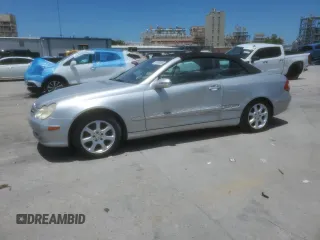 2004 Mercedes-Benz CLK 320 z VIN WDBTK65G94T017124, wystawiony jako Copart lot #57030485 z przebiegiem Nie podano mil oraz Szkody całkowita. Historia ofert i sprzedaży dostępna na DreamBid. Obrazek 1.