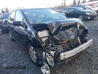 2004 Toyota Prius with VIN JTDKB20U440068552, listed as a IAAI auction lot 41179621 with 151,127 mi miles. Bid and sale history available at carsss.com. Image 1.