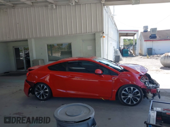 2013 Honda Civic Si with VIN 2HGFG4A51DH702242, listed as a IAAI auction lot 42156022 with Not provided miles and . Bid and sale history available at DreamBid. Image 14.