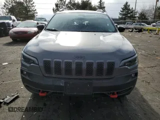 2019 Jeep Cherokee Trailhawk Elite с VIN 1C4PJMBN7KD436769, выставлен на аукционе Copart как лот 87076024 с пробегом 40 150 миль миль и Списание • Salvage title. История ставок и продаж доступна на DreamBid. Изображение 5.