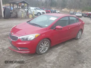 2016 Kia Forte LX with VIN KNAFX4A64G5580203, listed as a IAAI auction lot 41961563 with 140,800 mi miles. Bid and sale history available at carsss.com. Image 2.