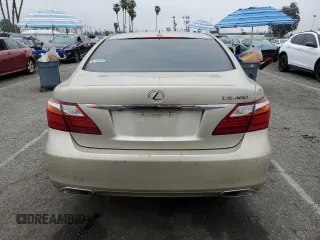 2011 Lexus LS 460 z VIN JTHBL5EF3B5104786, wystawiony jako Copart lot #51985255 z przebiegiem 50 005 mil mil oraz Szkoda całkowita • Salvage title. Historia ofert i sprzedaży dostępna na DreamBid. Obrazek 6.