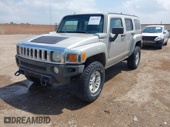 2006 Hummer H3 z VIN 5GTDN136168194601, wystawiony jako IAAI lot #42065182 z przebiegiem 176 165 mil mil oraz . Historia ofert i sprzedaży dostępna na DreamBid. Obrazek 17.