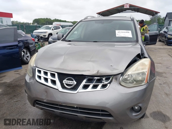 2011 Nissan Rogue SV z VIN JN8AS5MV9BW684553, wystawiony jako IAAI lot #42310408 z przebiegiem 130 954 mil mil oraz . Historia ofert i sprzedaży dostępna na DreamBid. Obrazek 6.