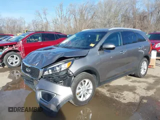 2017 Kia Sorento LX with VIN 5XYPG4A33HG268167, listed as a IAAI auction lot 41792320 with 74,528 mi miles. Bid and sale history available at carsss.com. Image 2.