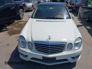 2009 Mercedes-Benz E-Class Luxury 3.5L with VIN WDBUF56X19B430167, listed as a IAAI auction lot 41862354 with 170,835 mi miles. Bid and sale history available at carsss.com. Image 6.