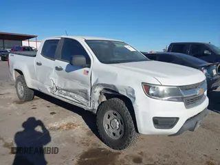 2019 Chevrolet Colorado 4WD Work Truck with VIN 1GCGTBEN5K1334513, listed as a IAAI auction lot 41642692 with 147,663 mi miles. Bid and sale history available at carsss.com. Image 1.