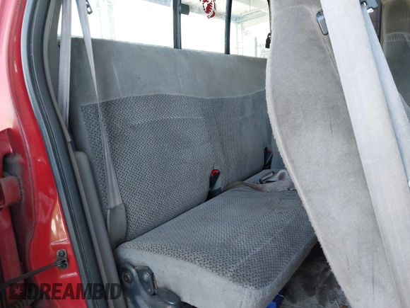 2000 Ford F-150 z VIN 2FTRX08W4YCA56216, wystawiony jako IAAI lot #42172596 z przebiegiem Nie podano mil oraz . Historia ofert i sprzedaży dostępna na DreamBid. Obrazek 8.