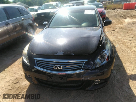 2015 Infiniti Q40 with VIN JN1CV6AP2FM501201, listed as a IAAI auction lot 42139939 with 188,168 mi miles. Bid and sale history available at carsss.com. Image 12.