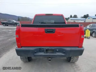 2008 Chevrolet Silverado 1500 LT w/1LT with VIN 2GCEK13J781262883, listed as a IAAI auction lot 41499201 with 157,000 mi miles. Bid and sale history available at carsss.com. Image 16.