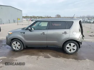 2014 Kia Soul with VIN KNDJN2A26E7051292, listed as a IAAI auction lot 41481848 with 127,273 mi miles. Bid and sale history available at carsss.com. Image 15.