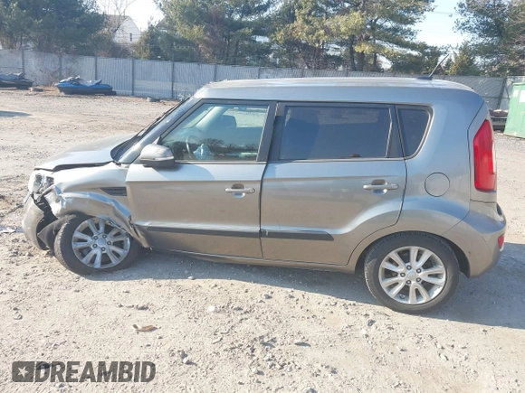 2012 Kia Soul + with VIN KNDJT2A68C7370716, listed as a IAAI auction lot 41726118 with 107,688 mi miles. Bid and sale history available at carsss.com. Image 14.