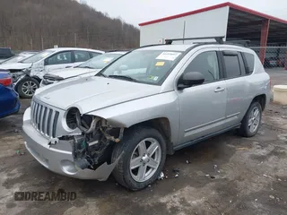 2008 Jeep Compass Sport with VIN 1J8FT47078D755562, listed as a IAAI auction lot 41493097 with 120,502 mi miles. Bid and sale history available at carsss.com. Image 17.