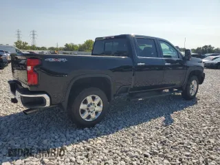2020 Chevrolet Silverado 3500HD LTZ with VIN 1GC4YUE74LF145180, listed as a Copart auction lot 70402924 with 96,051 mi miles and Salvage Title. Bid and sale history available at carsss.com. Image 3.