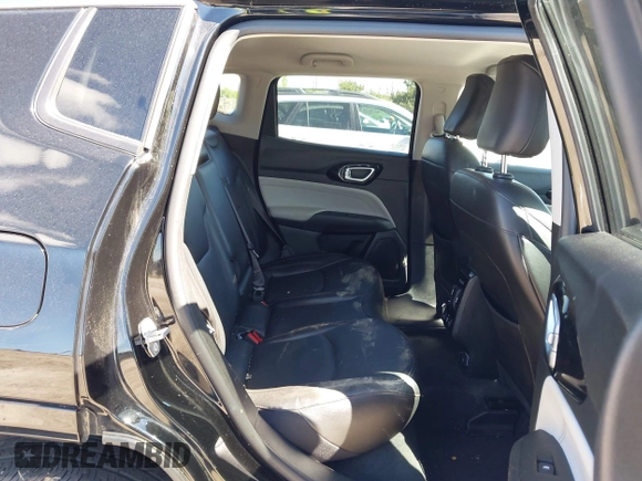 2022 Jeep Compass Limited z VIN 3C4NJDCB4NT189558, wystawiony jako IAAI lot #42337555 z przebiegiem 40 109 mil mil oraz . Historia ofert i sprzedaży dostępna na DreamBid. Obrazek 8.