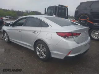 2019 Hyundai Sonata Sport with VIN 5NPE34AF0KH729533, listed as a IAAI auction lot 41903710 with 46,352 mi miles. Bid and sale history available at carsss.com. Image 3.