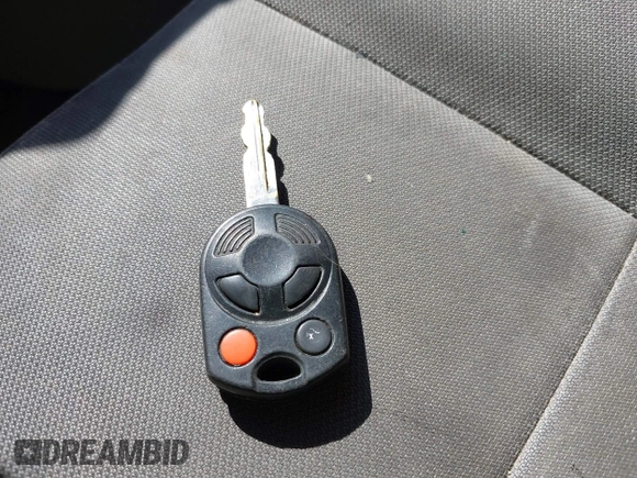 2012 Ford Escape XLT с VIN 1FMCU9D74CKB33927, выставлен на аукционе IAAI как лот 42657298 с пробегом 168 828 миль миль и . История ставок и продаж доступна на DreamBid. Изображение 11.