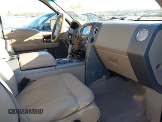 2006 Ford F-150 XLT with VIN 1FTPX125X6NA39456, listed as a IAAI auction lot 41832948 with 266,716 mi miles. Bid and sale history available at carsss.com. Image 5.