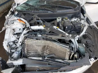 2019 GMC Terrain SLE z VIN 3GKALMEV9KL242674, wystawiony jako Copart lot #60004235 z przebiegiem 88 840 mil mil oraz Szkoda całkowita • Salvage title. Historia ofert i sprzedaży dostępna na DreamBid. Obrazek 11.