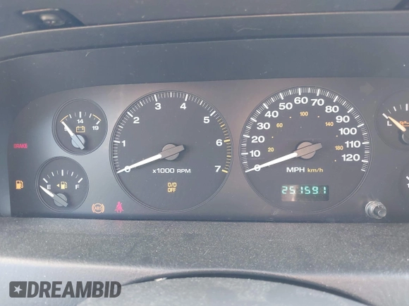 2004 Jeep Grand Cherokee Laredo z VIN 1J4GW48S44C204714, wystawiony jako IAAI lot #42137857 z przebiegiem 251 591 mil mil oraz . Historia ofert i sprzedaży dostępna na DreamBid. Obrazek 7.