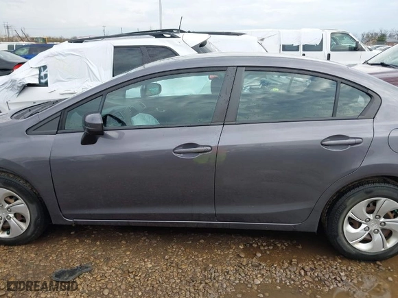 2014 Honda Civic Sedan LX with VIN 19XFB2F50EE024591, listed as a IAAI auction lot 41909219 with 118,233 mi miles. Bid and sale history available at carsss.com. Image 14.
