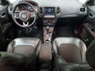 2018 Jeep Compass Trailhawk with VIN 3C4NJDDBXJT255622, listed as a Copart auction lot 85917244 with 73,388 mi miles and Clean Title. Bid and sale history available at carsss.com. Image 8.